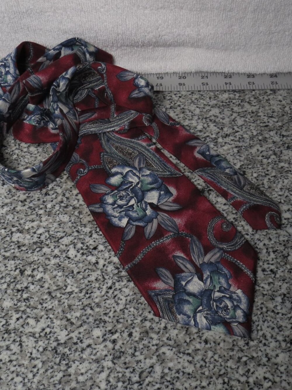 Cambridge Classics  Neck Tie  100% Imported Silk